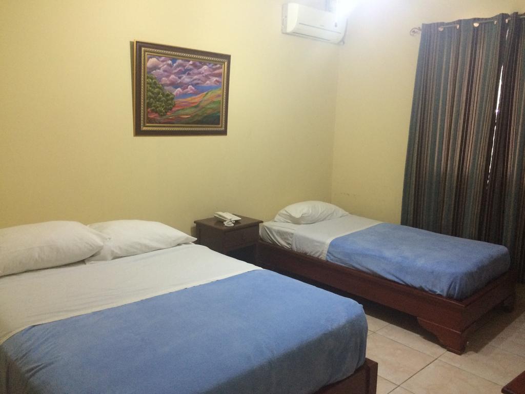 Don Jesus Hotel Las Tablas Room photo